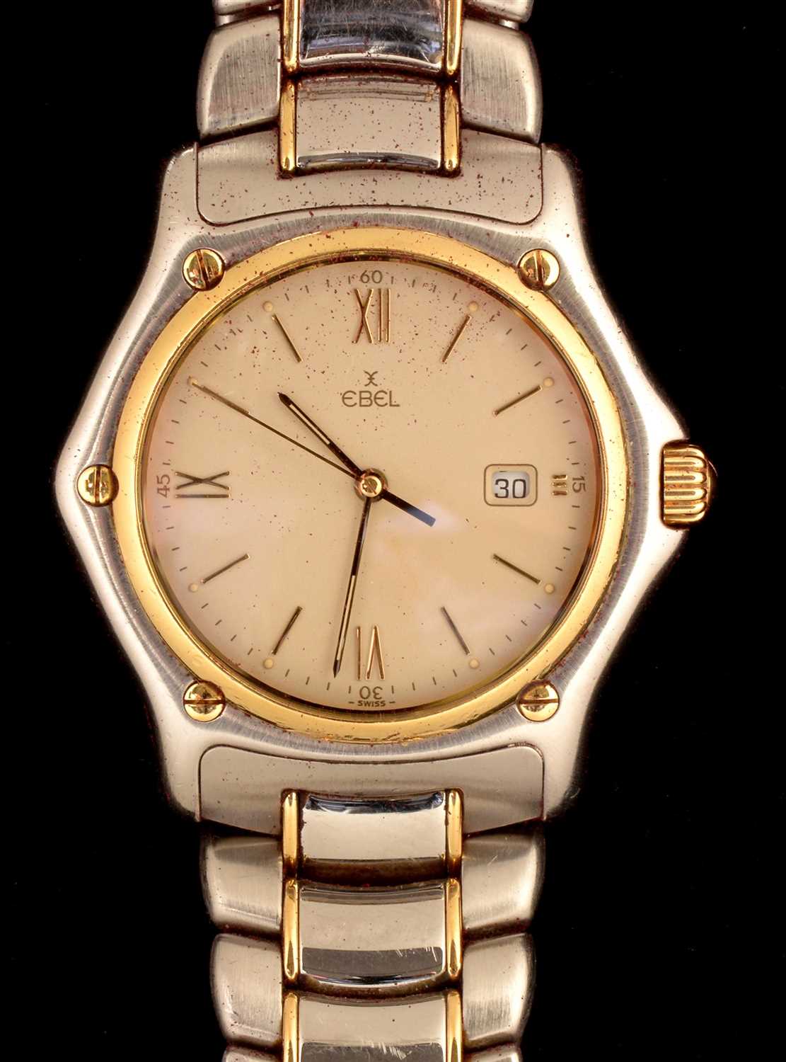 Lot 33 - An Ebel mid size wristwatch.