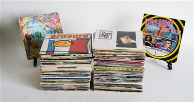 Lot 211 - 80s and 90s singles
