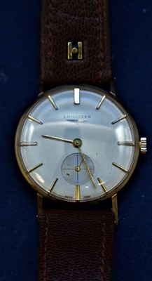 Lot 730 - 9ct Longines wristwatch