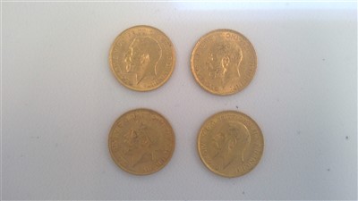 Lot 48 - Four gold half sovereigns