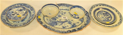 Lot 888 - Chinese blue and white