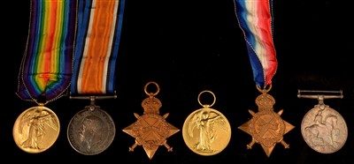 Lot 1671 - Two First World War groups