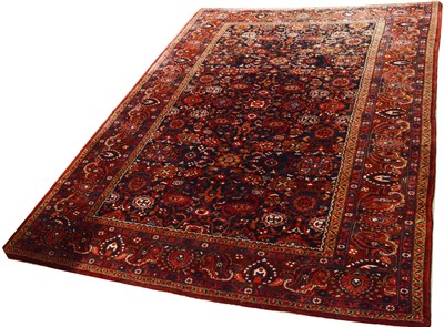 Lot 922 - Central Persian carpet