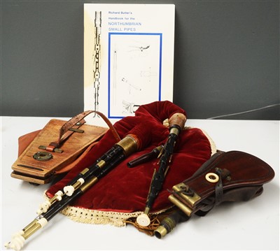 Lot 18A - Set of Northumbrian small pipes.