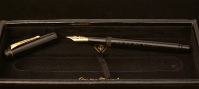 Lot 1464 - Conway Stewart fountain pen