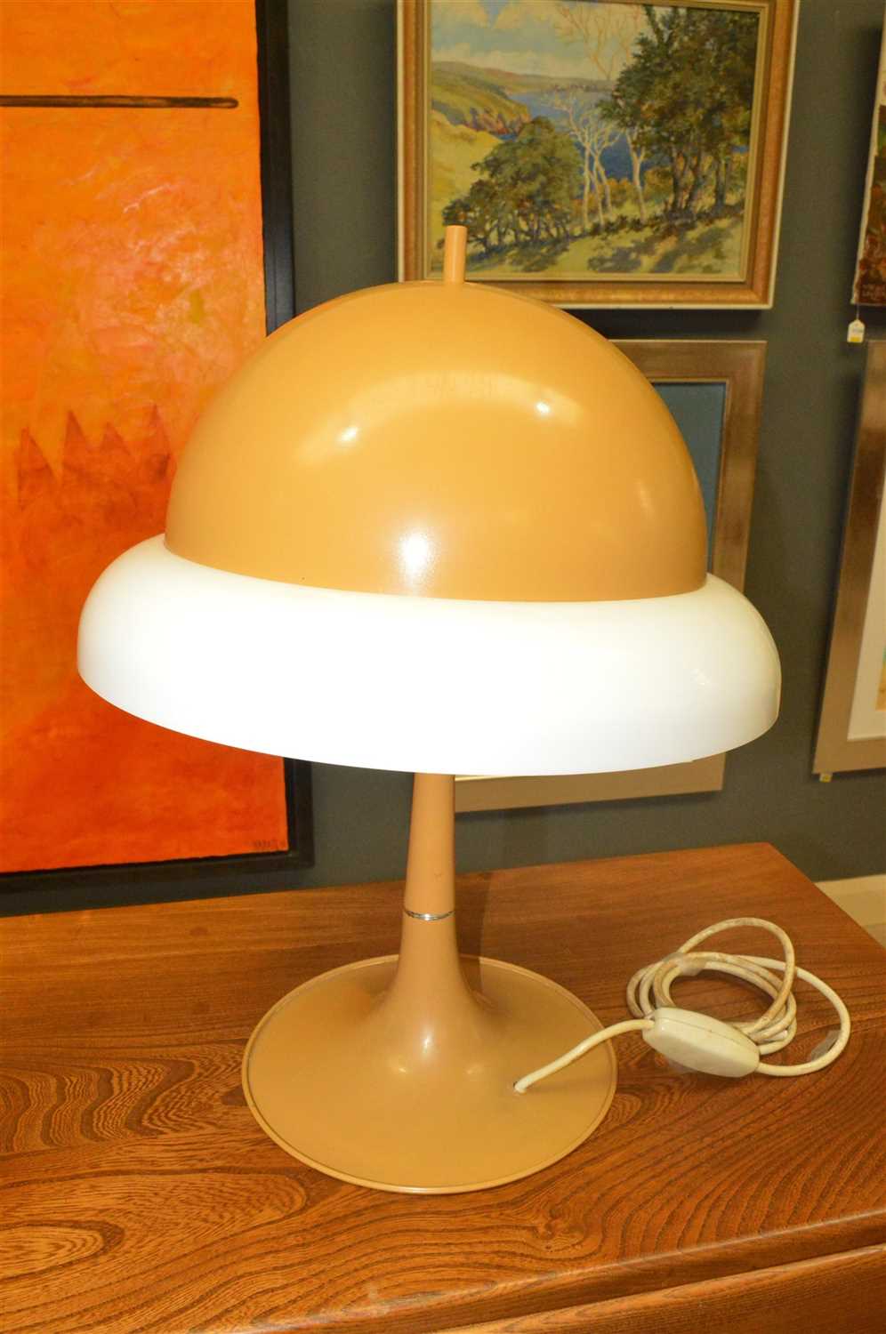 Lot 1553 - An Italian table 'mushroom' lamp.