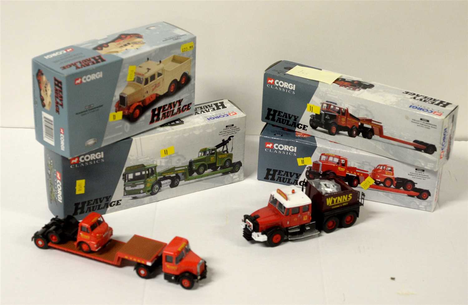 Lot 1262 - Limited edition die-cast model vehicles by Corgi.