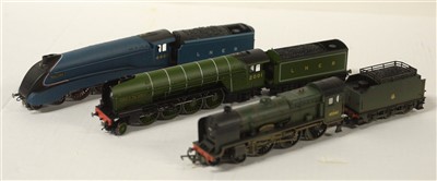 Lot 1391 - Three Hornby locomotives.