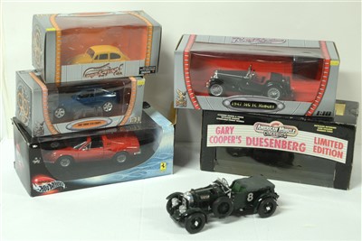 Lot 1332 - A die-cast model Bentley 'Blower; and sundry die-cast cars.