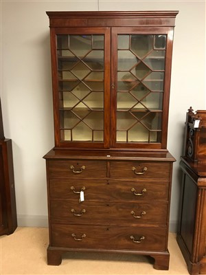 Lot 511 - Chest of drawers