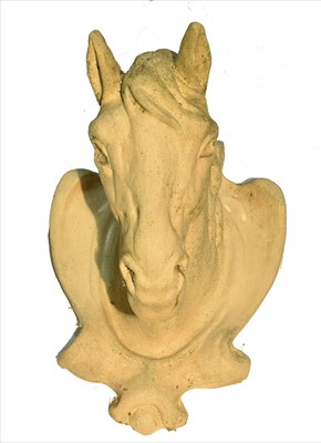 Lot 1008 - Bavent pottery horses head