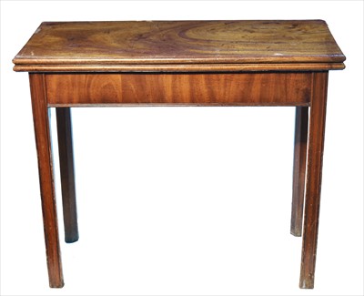 Lot 1221 - A George III mahogany tea table