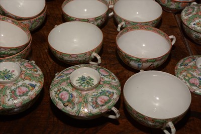 Lot 480 - 20th Century Canton dinner, tea and coffee service
