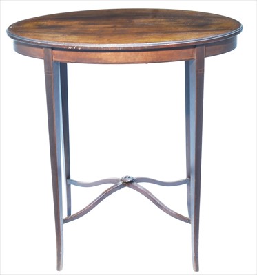 Lot 1106 - An Edwardian mahogany oval occasional table.