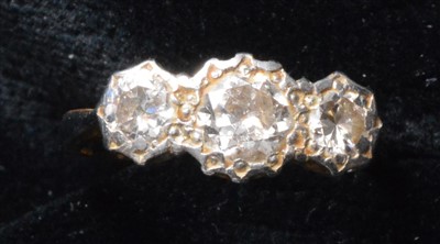 Lot 205 - Three stone diamond ring