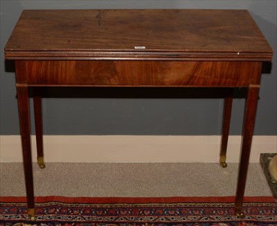 Lot 1192 - A George III mahogany tea table