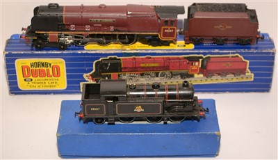 Lot 1398 - Hornby Dublo locomotives and tender.