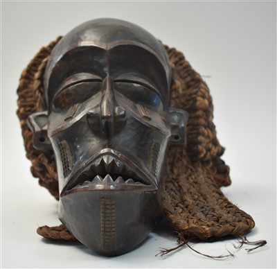Lot 1522 - Chokwe mask