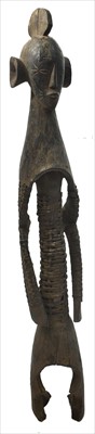 Lot 1592 - Mumuye figure