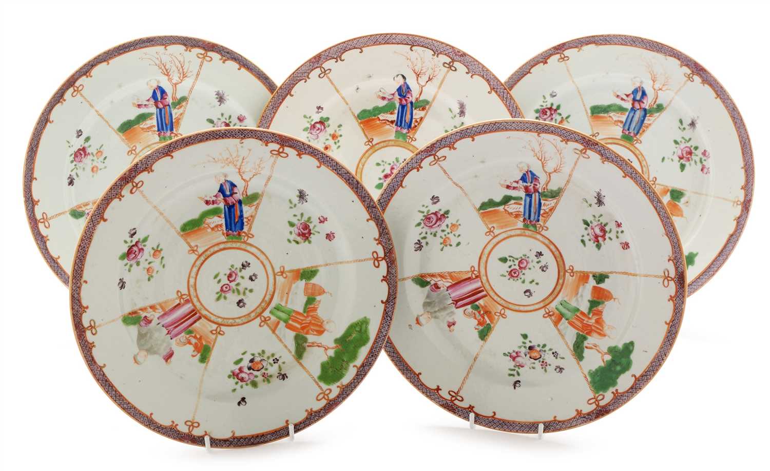 Lot 472 - Five Chinese export plates