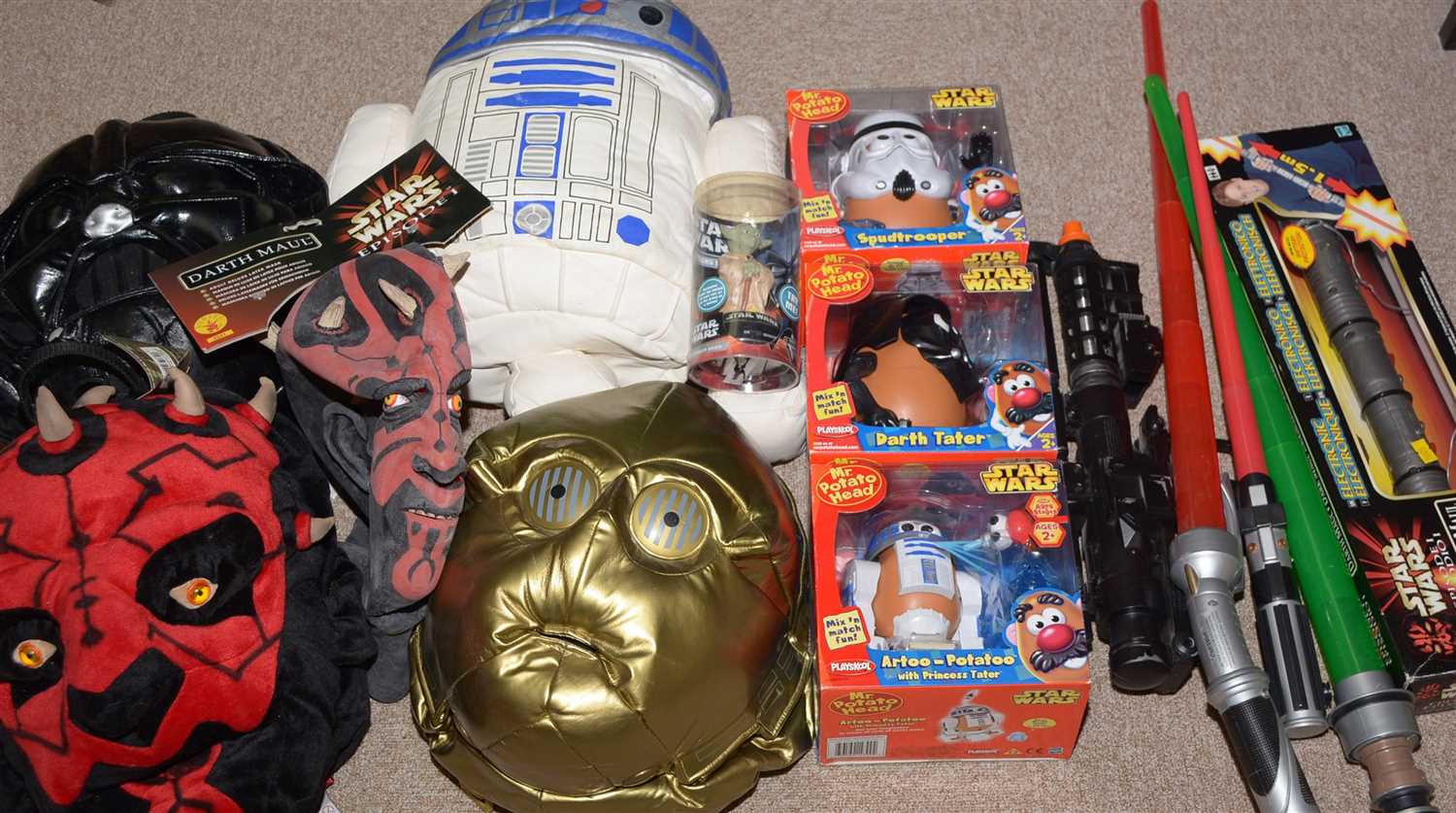 Lot 1232 - Miscellaneous Star Wars toys.