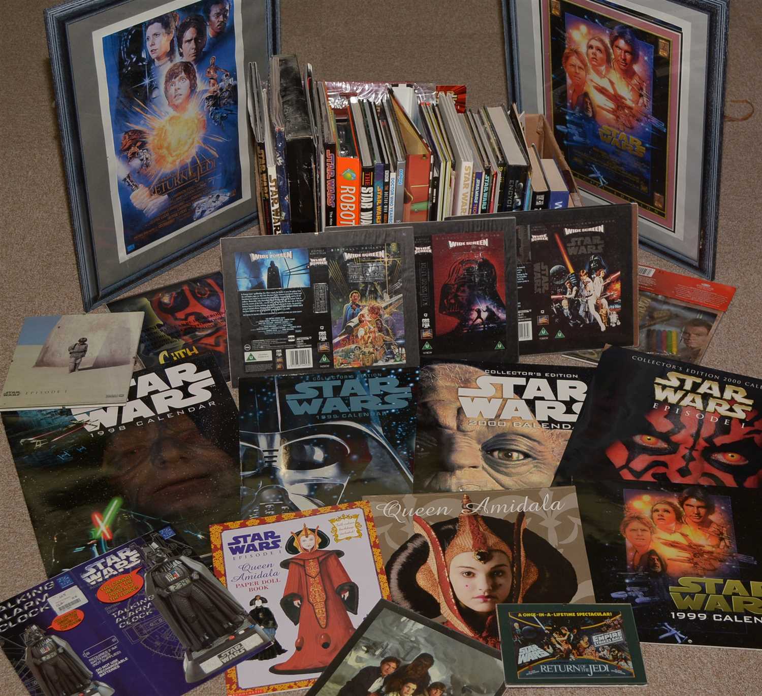Lot 1238 - Miscellaneous Star Wars books and other items.