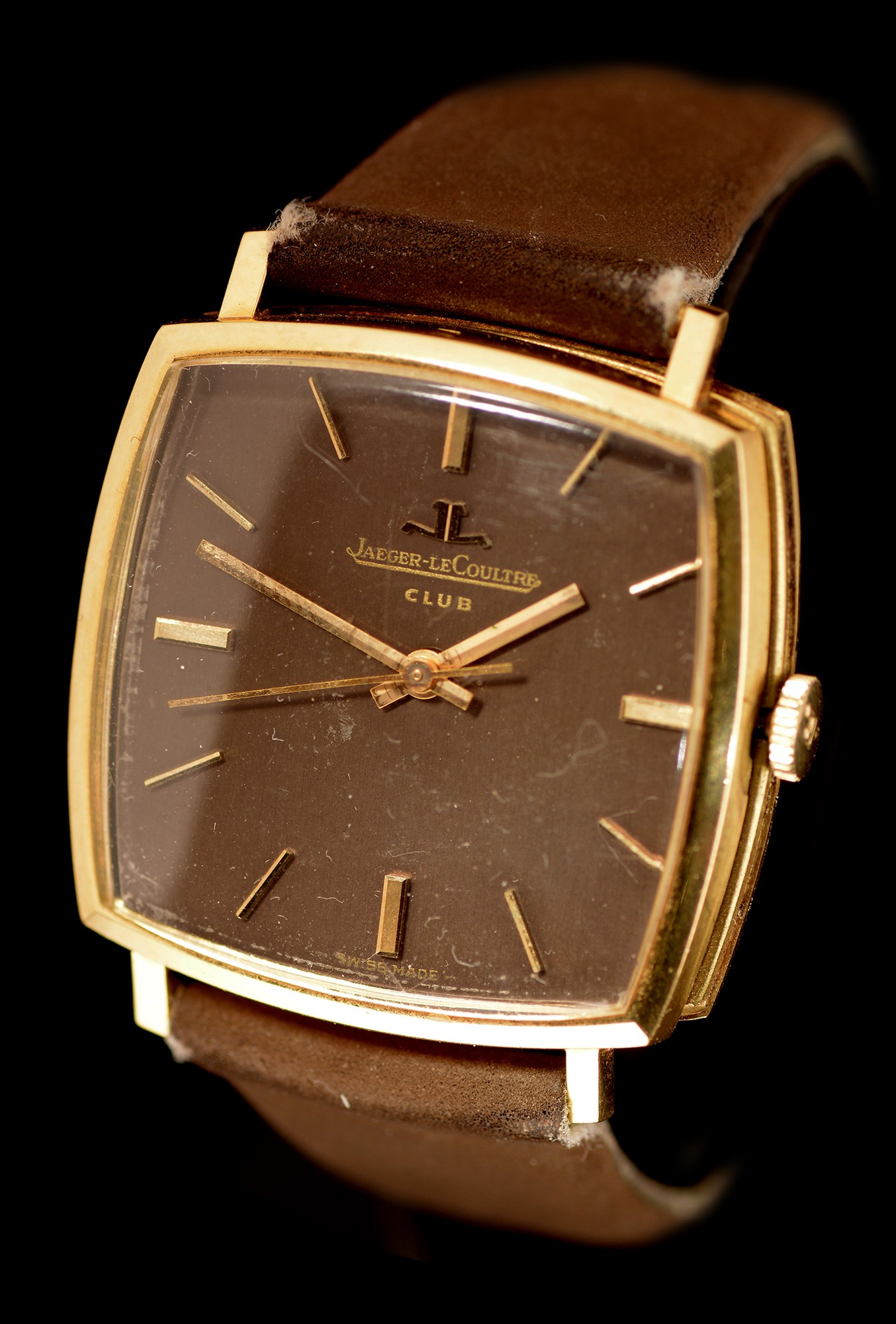 Lot 40 Jaeger LeCoultre Club An 18ct gold cased