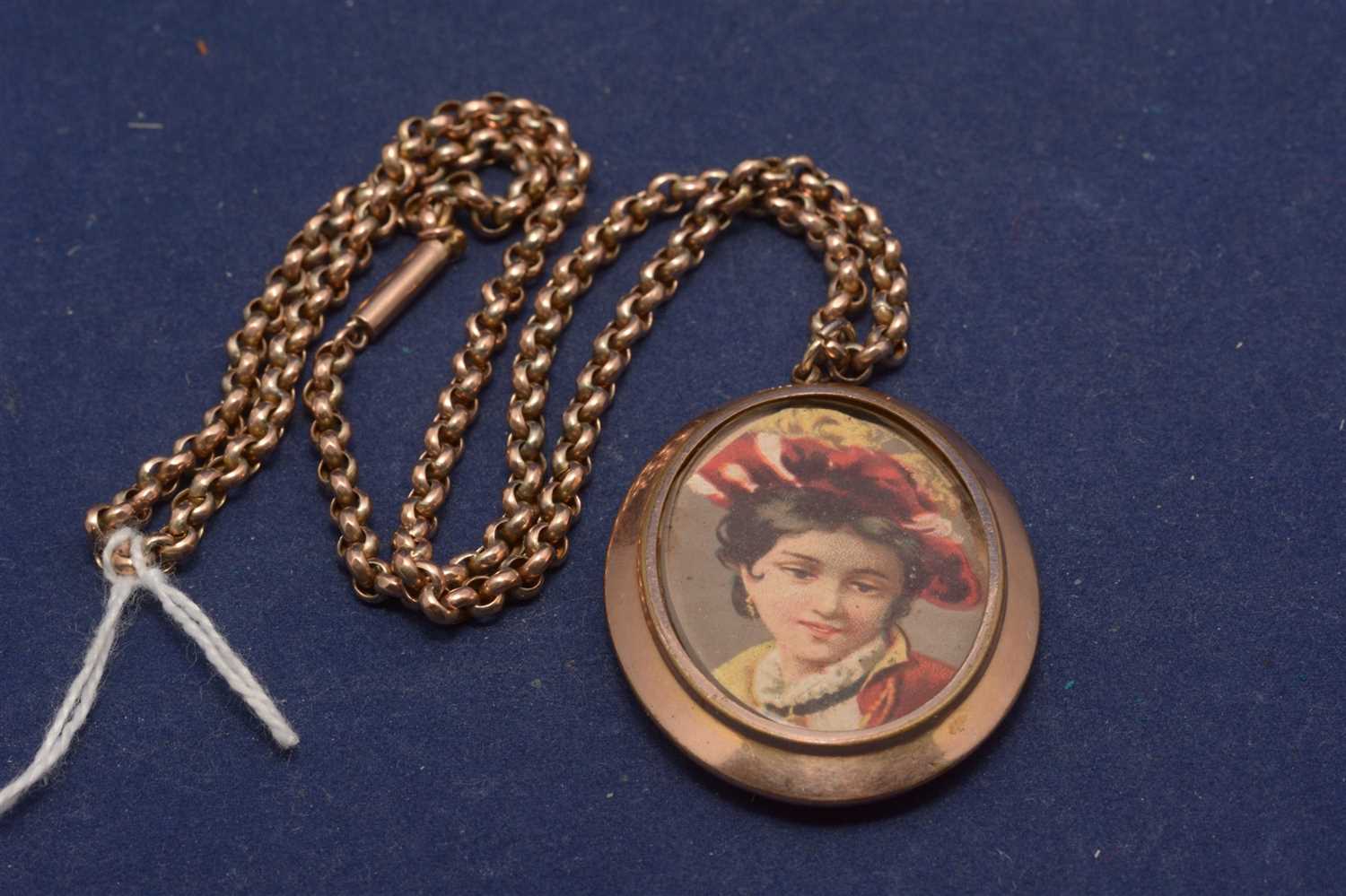 Lot 570 - Picture pendant on chain