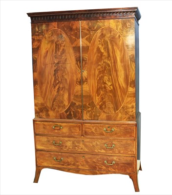 Lot 1131 - George III linen press.