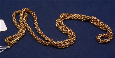 Lot 565 - Gold necklace