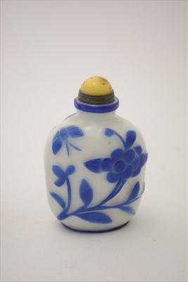 Lot 490 - Two Chinese snuff bottles