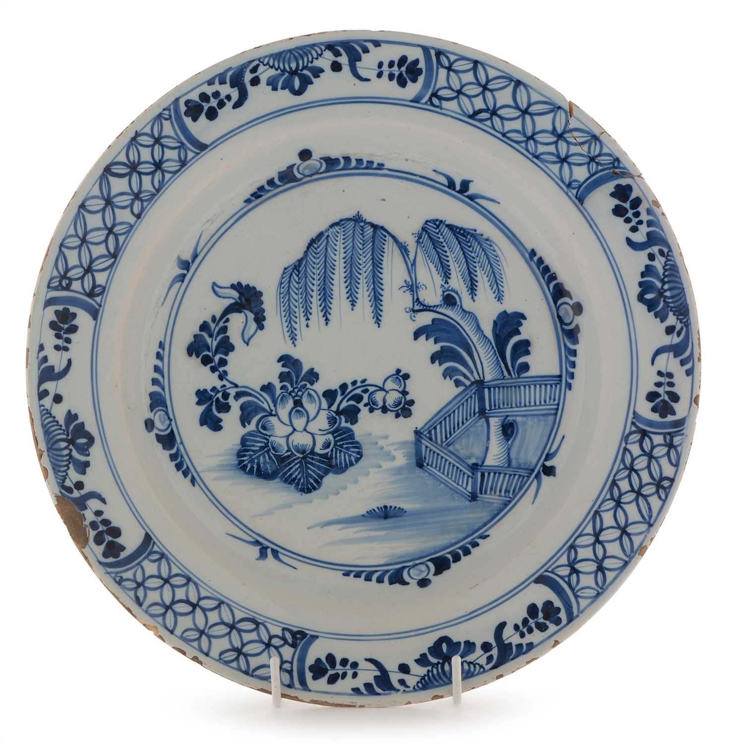 Lot 512 - 18th Century Blue and White Delftware charger