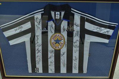 Lot 1082 - Newcastle United signed full squad shirt 1999/2000 season