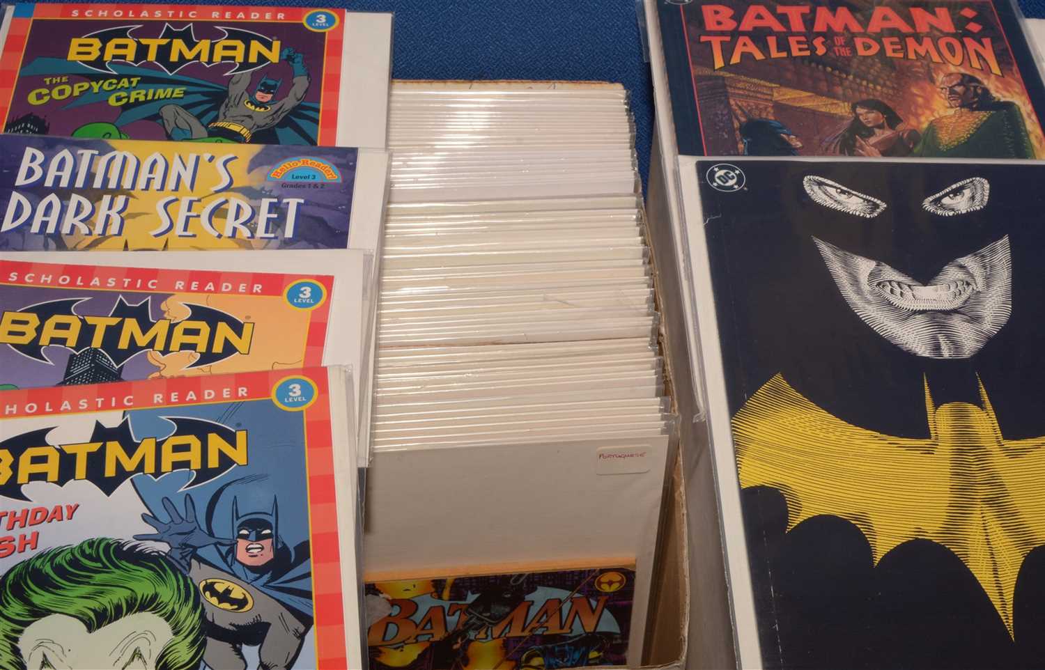 Lot 1551 - Batman sundry modern titles, including foreign language issues