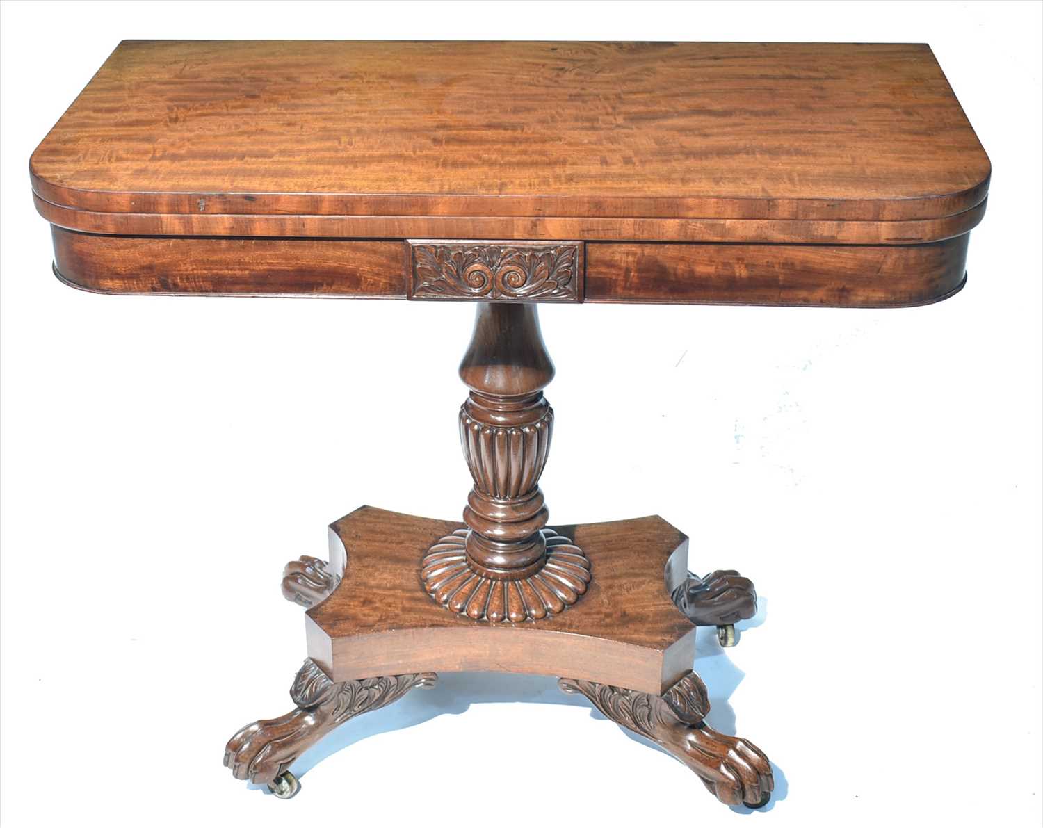 Lot 1231 - Gillows, Lancaster: A fine quality 19th Century 'fiddle-back' mahogany tea table