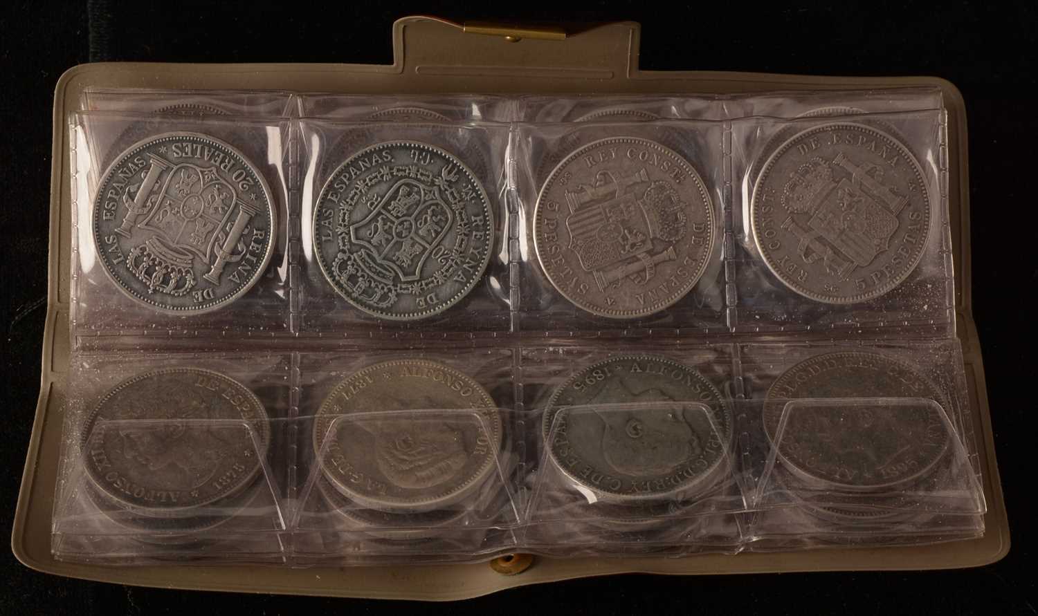 Lot 1002 - 5 Pesetas coins