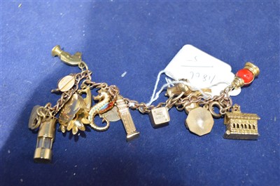 Lot 73 - Gold charm bracelet