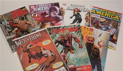 Lot 1076 - Wolverine Savage No. 1 and sundry modern Marvel titles