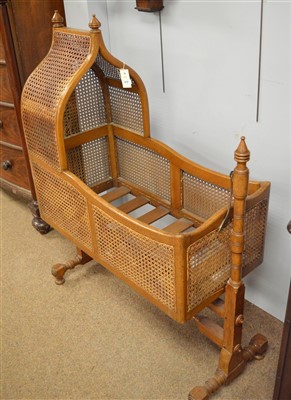 Lot 478 - An infant's oak cradle.
