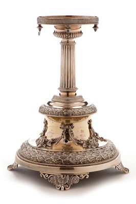 Lot 281 - Silver table centrepiece