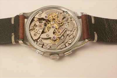Lot 42 - Leonidas Chronograph wristwatch