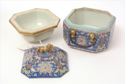 Lot 467 - Chinese Famille Rose jar, cover and stand.