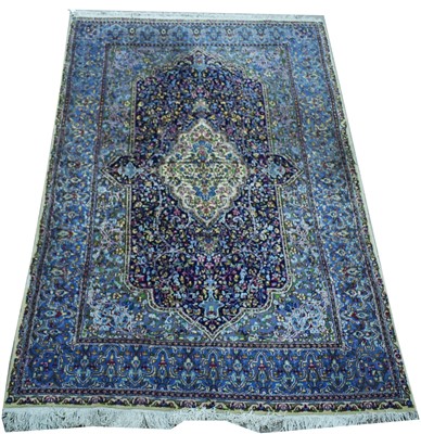 Lot 815 - Qum carpet