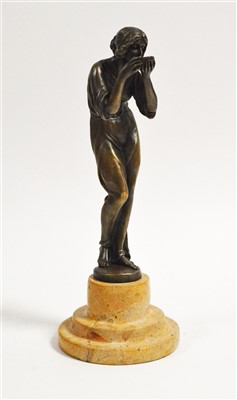 Lot 1014 - Bronze of a Woman drinking