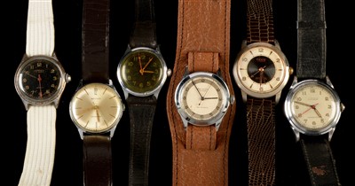 Lot 9 - Six vintage wristwatches.