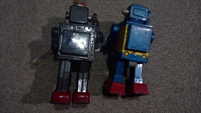 Lot 278 - Two Japanese tin plate robots