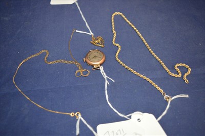 Lot 390 - Gold items