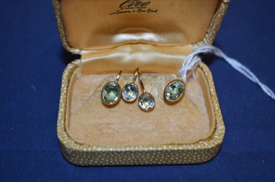Lot 388 - Two pairs of earrings