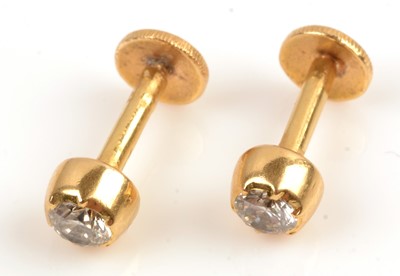 Lot 66 - Stud earrings