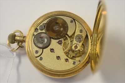 Lot 322 - 18ct gold pocket watch